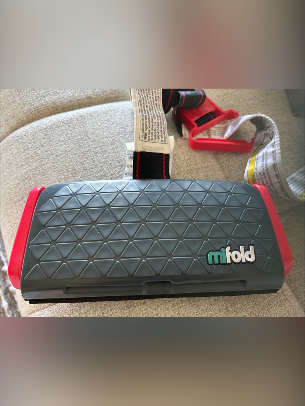 MiFold Booster Seat Compact Travel Booster in Black and Red - Picture 3 of 14
